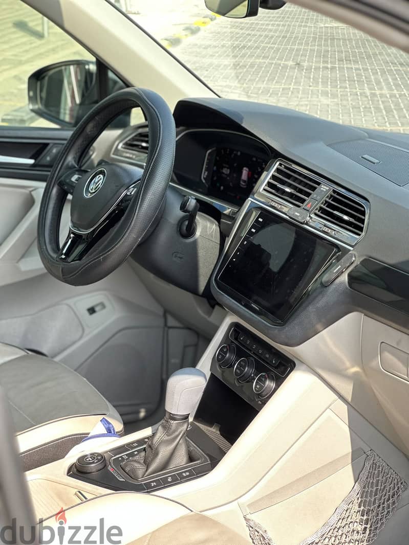 VOLKSWAGEN TIGUAN 4MOTION 2020 GREY 7