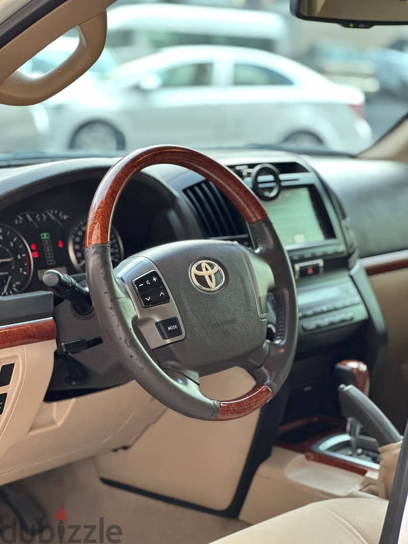 TOYOTA LAND CRUISER GXR V6 2012 WHITE 6