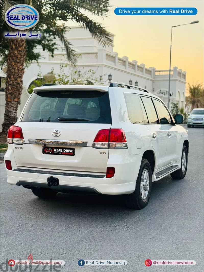 Toyota Land Cruiser GXR 2009- Single Owner Car 9