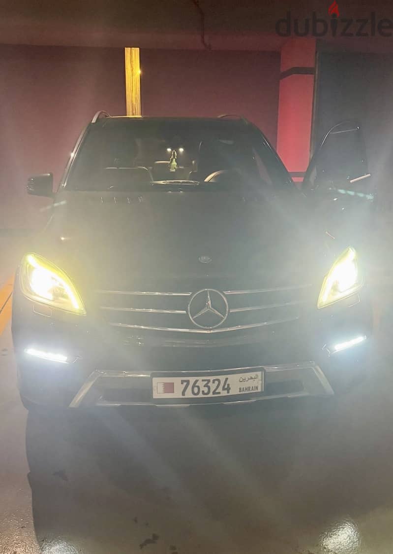 Mercedes-Benz 4 matic ML 400 2016 with two original keys 10