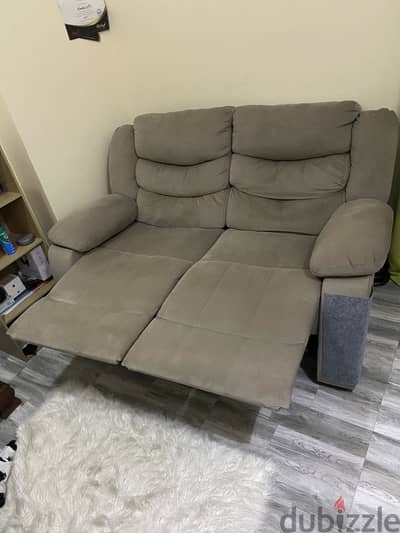 Recliner sofa