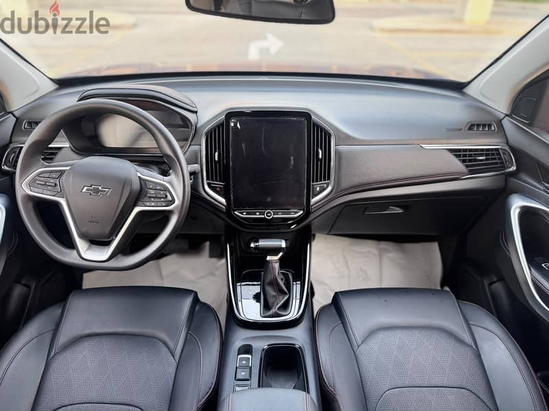 CHEVROLET CAPTIVA 2025 FULL OPTION MODEL WITH WELL-MAINTAINED 7