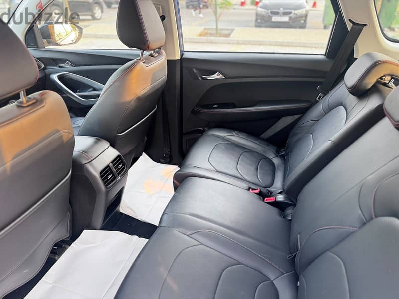 CHEVROLET CAPTIVA 2025 FULL OPTION MODEL WITH WELL-MAINTAINED 8