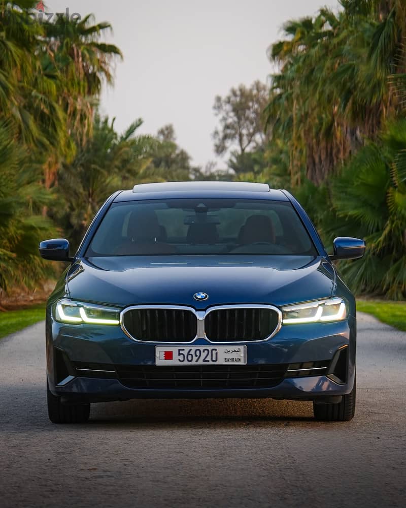BMW 5-Series 2022 520i 3