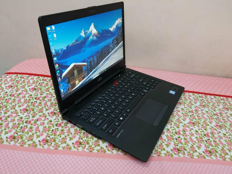 Fujitsu Laptop Made in Japan Intel Core I5 1