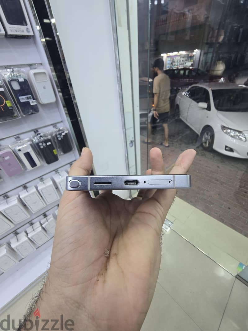 Samsung S25 ultra 4