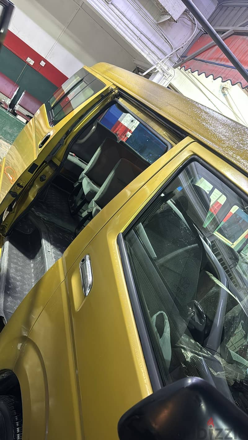Mini bus available for rent midroof 2010 model 2