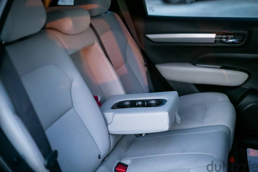 Renault Koleos 2017 Black  Zero Accident  Sunroof  Agency  BahrainSpec 7