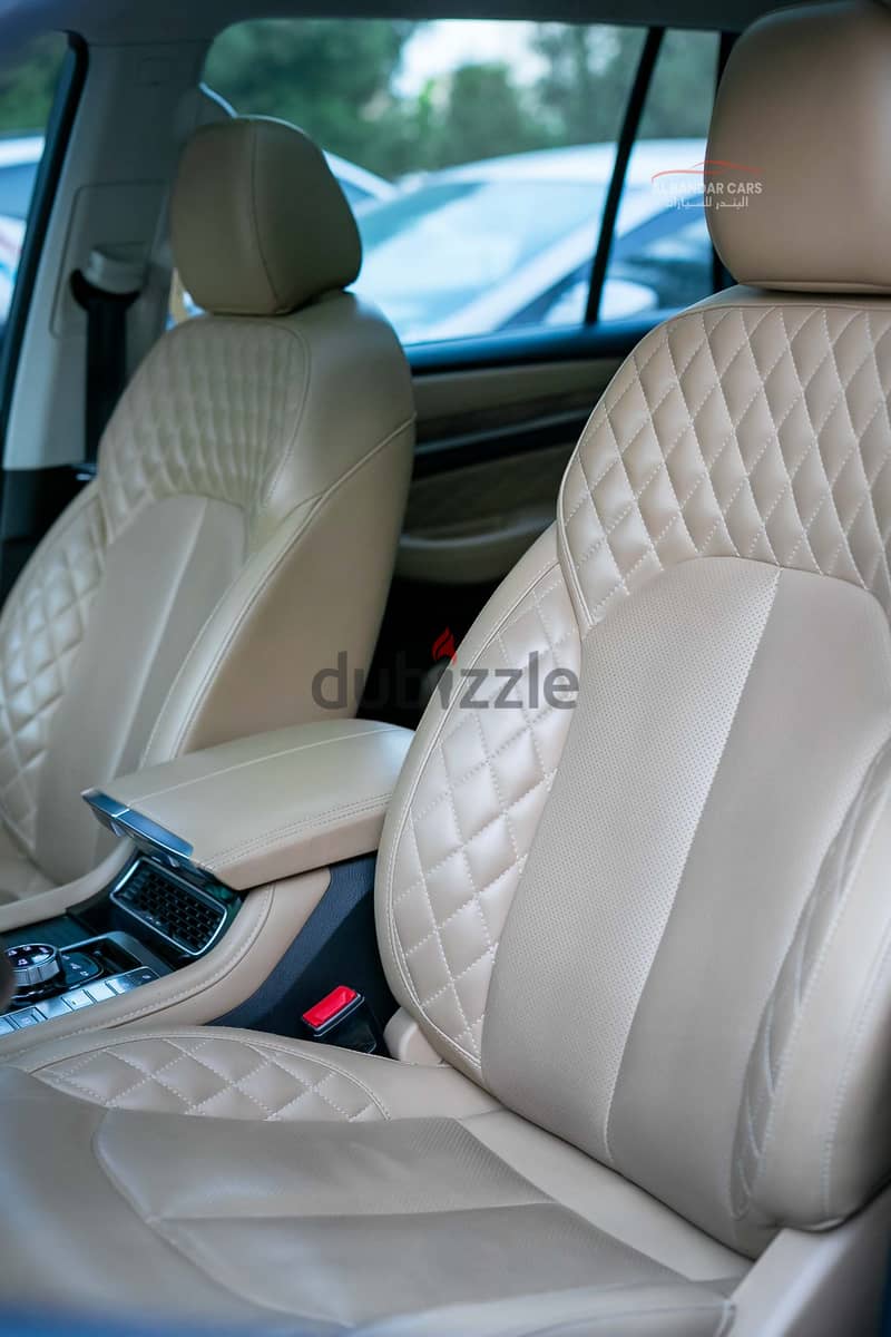 MG RX8 2021 Grey  7-Seater  Panoramic Roof  Agency  Warranty  Bahrain 6