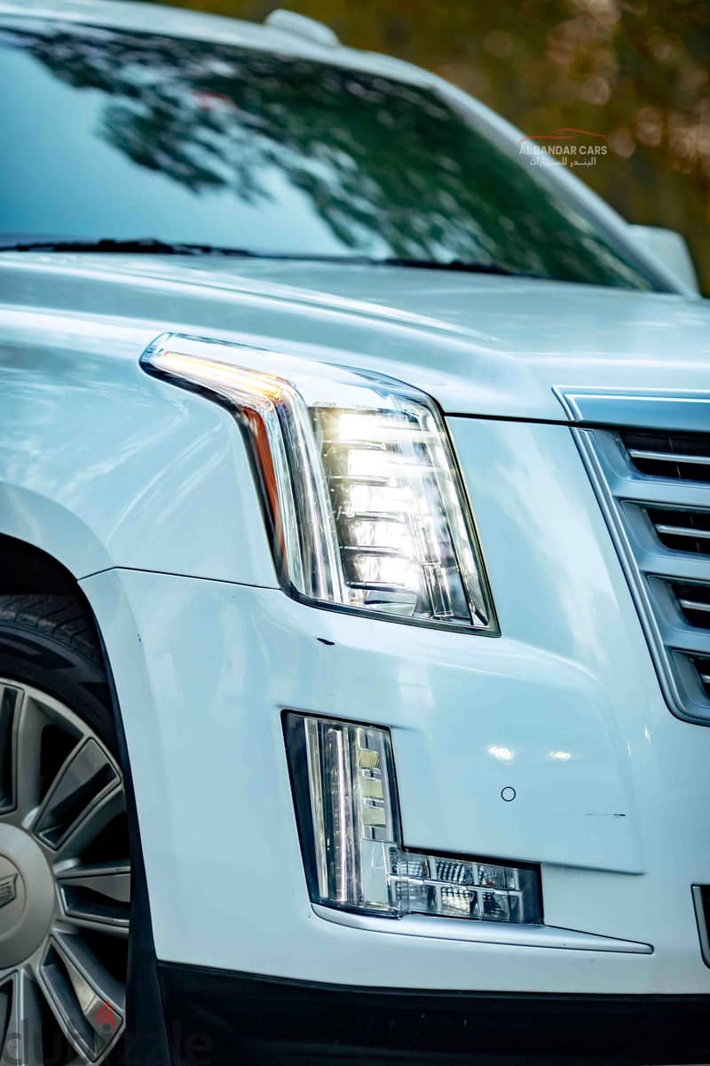 Cadillac Escalade 2016 White  V8  Bahrain Spec  BD 8,850 Neg. 6