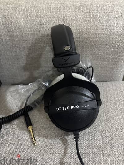 Beyerdynamic DT 770 PRO, 250 OHMS