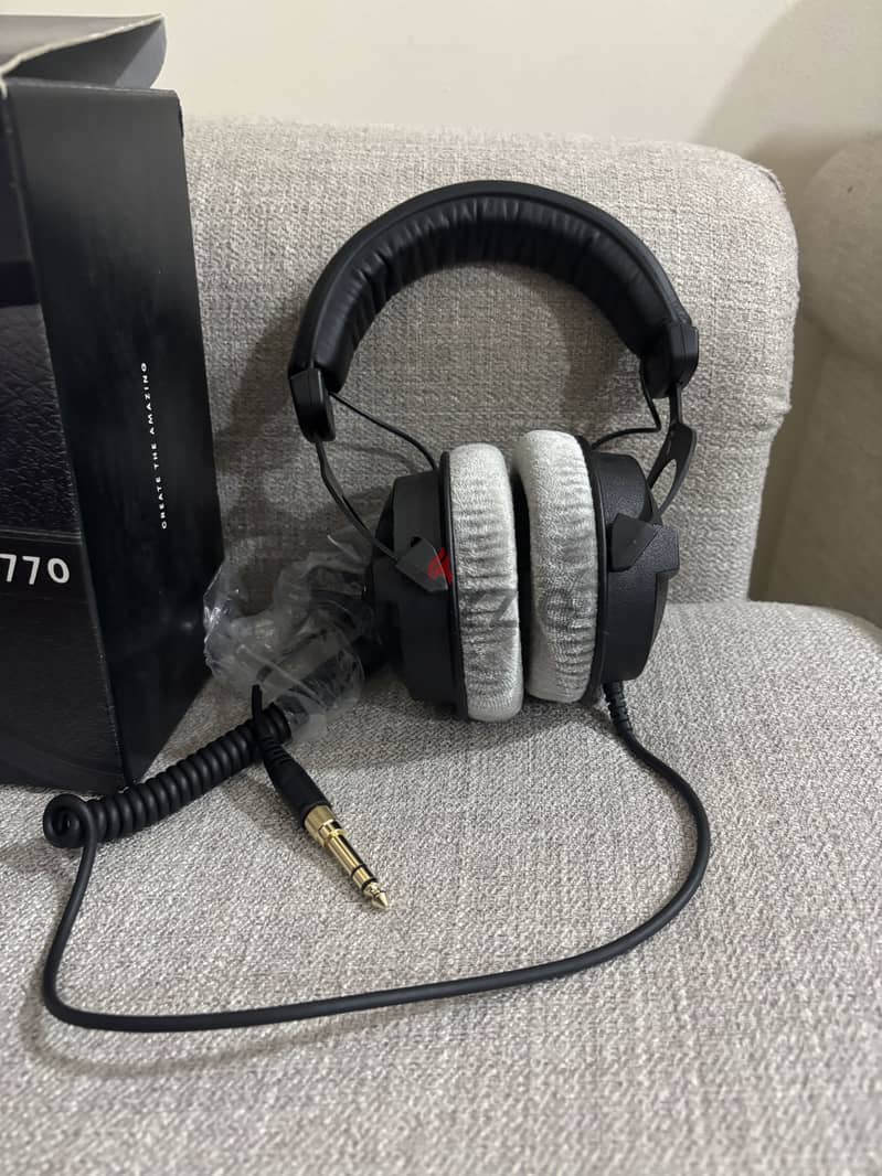 Beyerdynamic DT 770 PRO, 250 OHMS 2