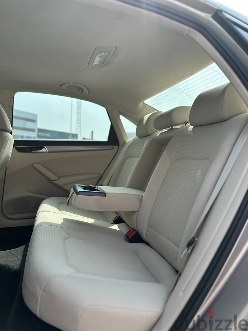 VOLKSWAGEN PASSAT 2016 BEIGE 9