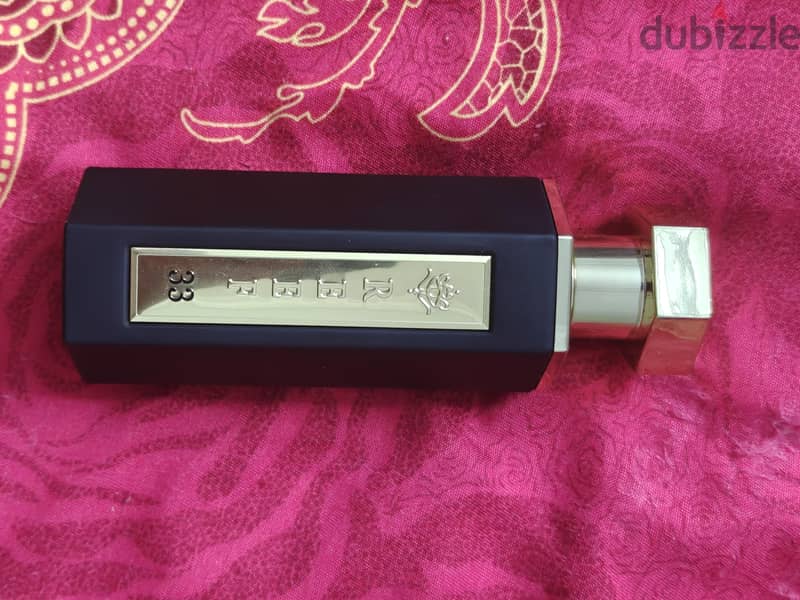 Perfumes (Prices on Description) 10