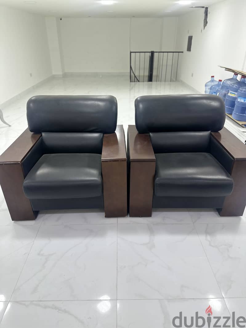 Office table sofa and chair 4