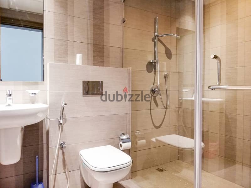 2 BHK Fully Furnished In Amwaj Near Lagoon 8