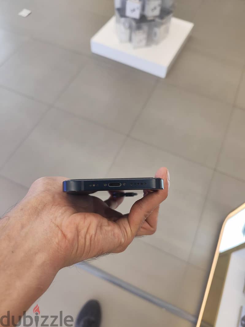 Apple - iPhone 13 2