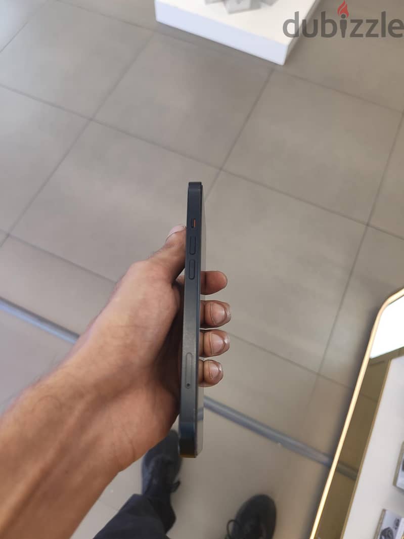 Apple - iPhone 13 4