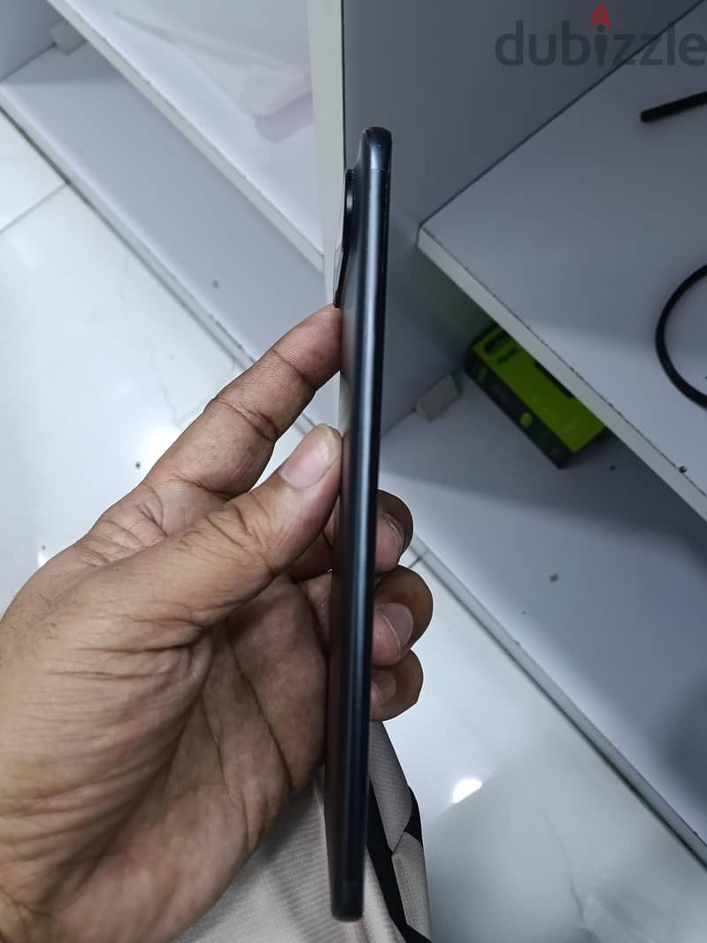 Tecno POVA slim 2