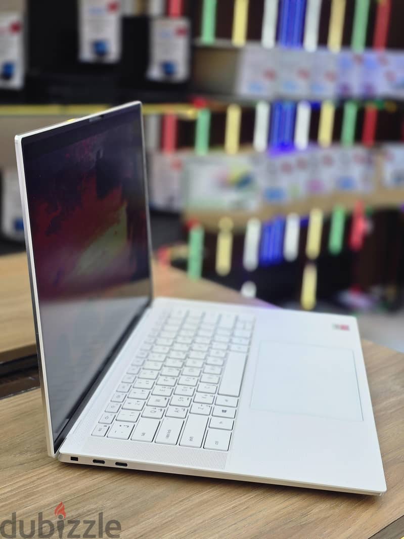 Dell XPS 15 9500 Core i5-10th Generation 2