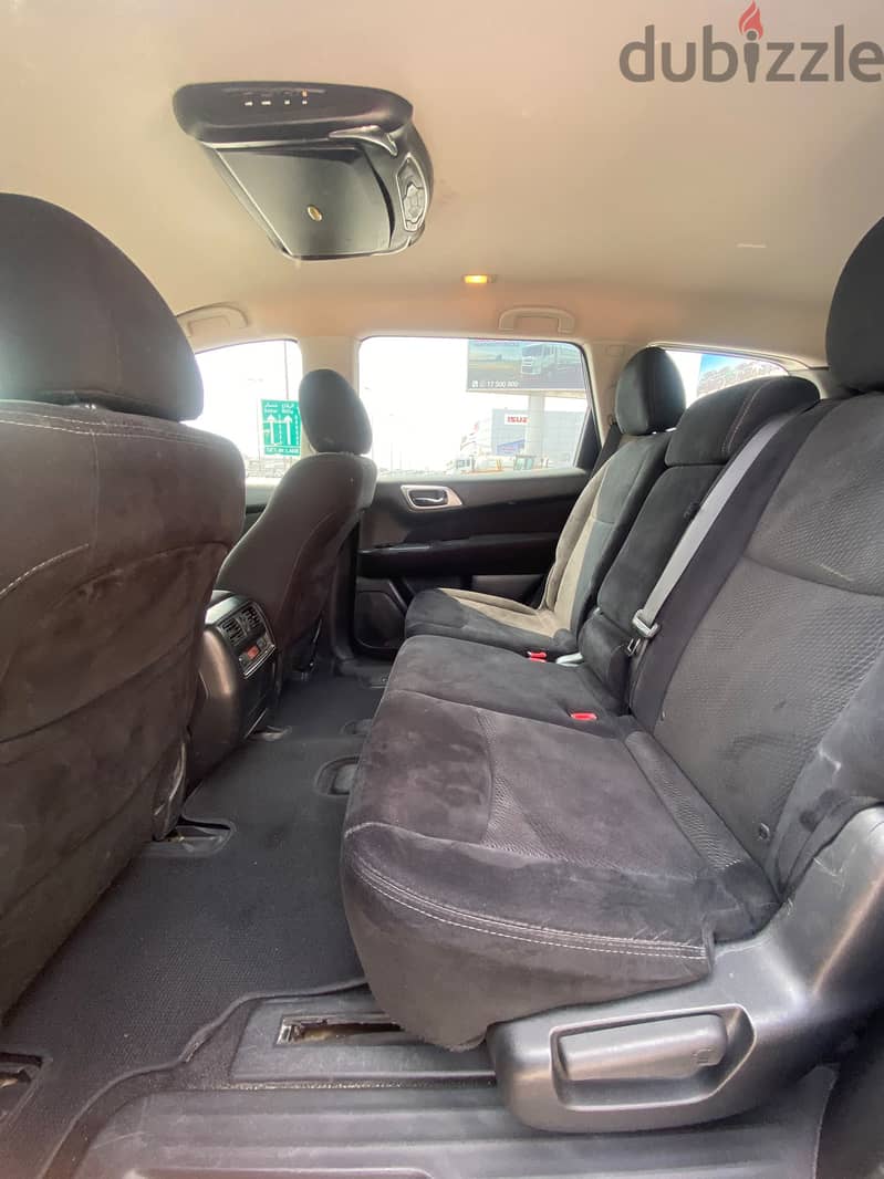 Nissan Pathfinder 2015 Grey 5