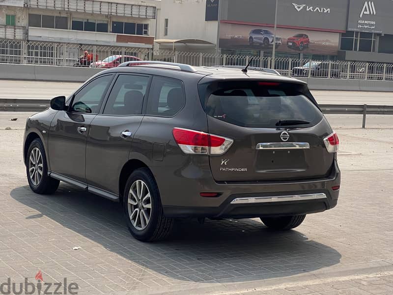 Nissan Pathfinder 2015 Grey 7