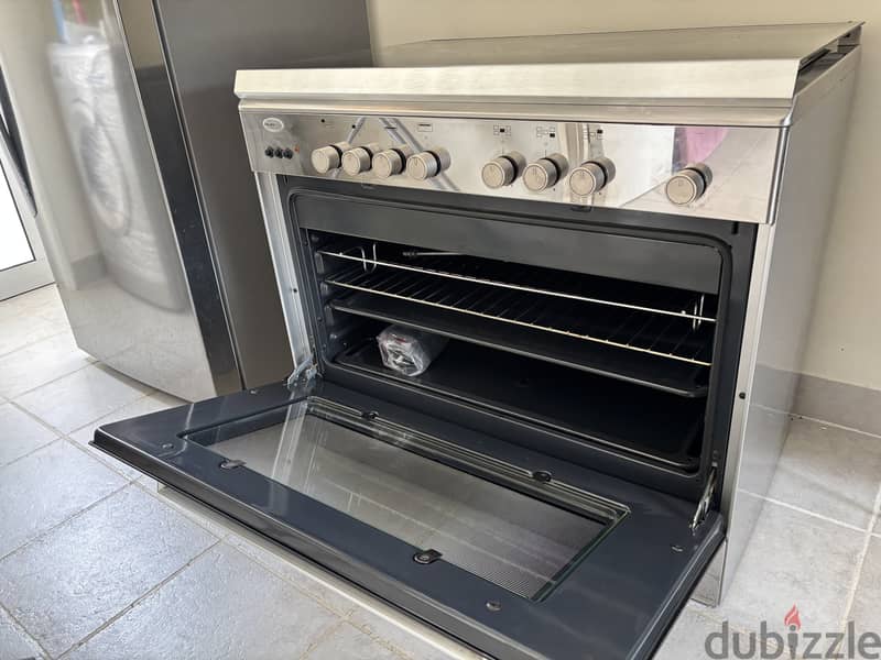 Glemgas 5-Burner Gas Cooker with Oven – Good Working Condition 2