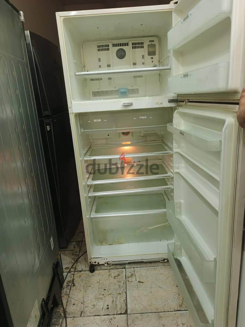 for sale fridge Hitachi 1
