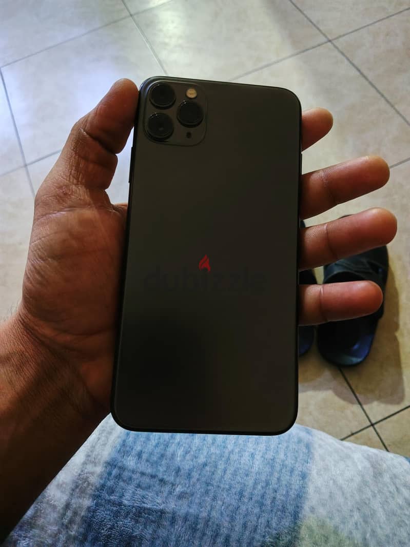 Apple - iPhone 11 Pro Max 2