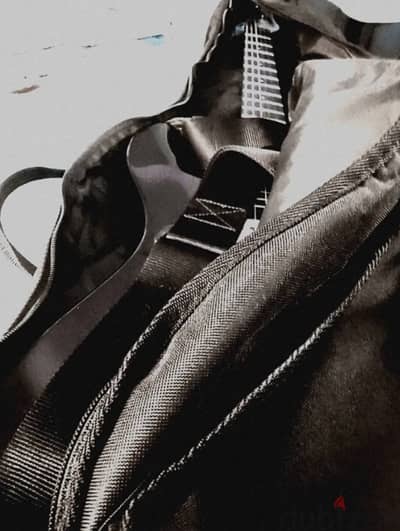 ERG112 yamaha guitar newly bought barely touched