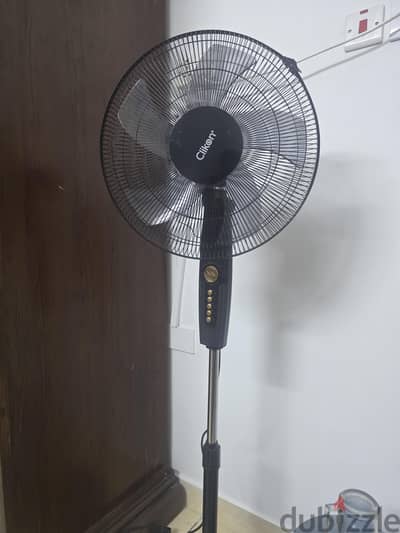 STANDING FAN