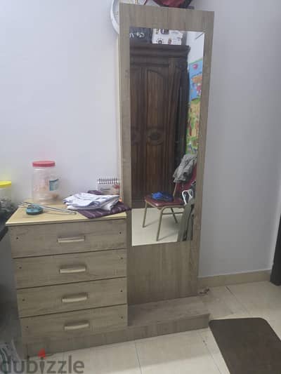 Dressing table