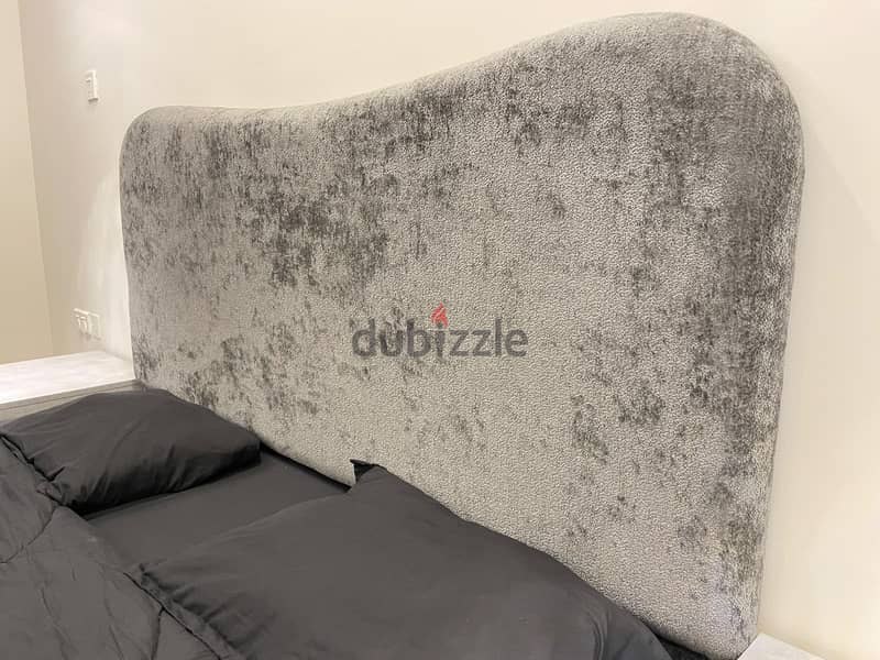 NEW Modren Bedroom set for sale! URGENT 2