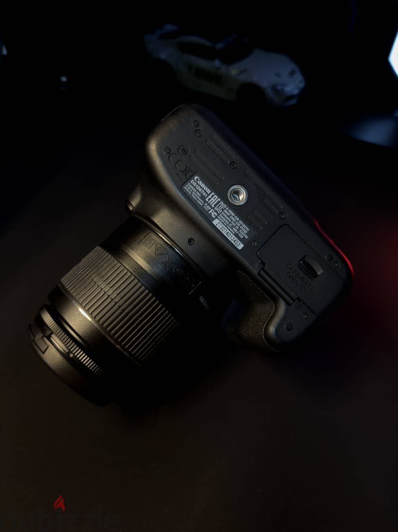 Canon2000d+2lenses 55-250mm+nd filter and camera accessories 9