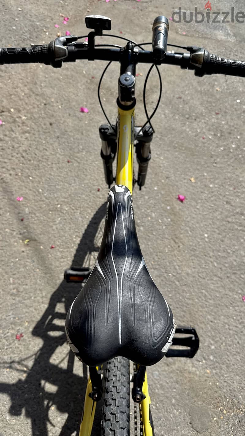 Scott kids bicycle size 20 in excellent condition 1
