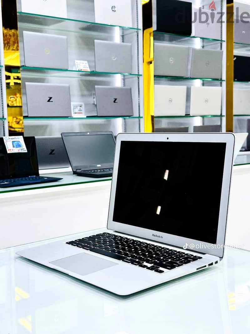 Apple MacBook Air i5 2