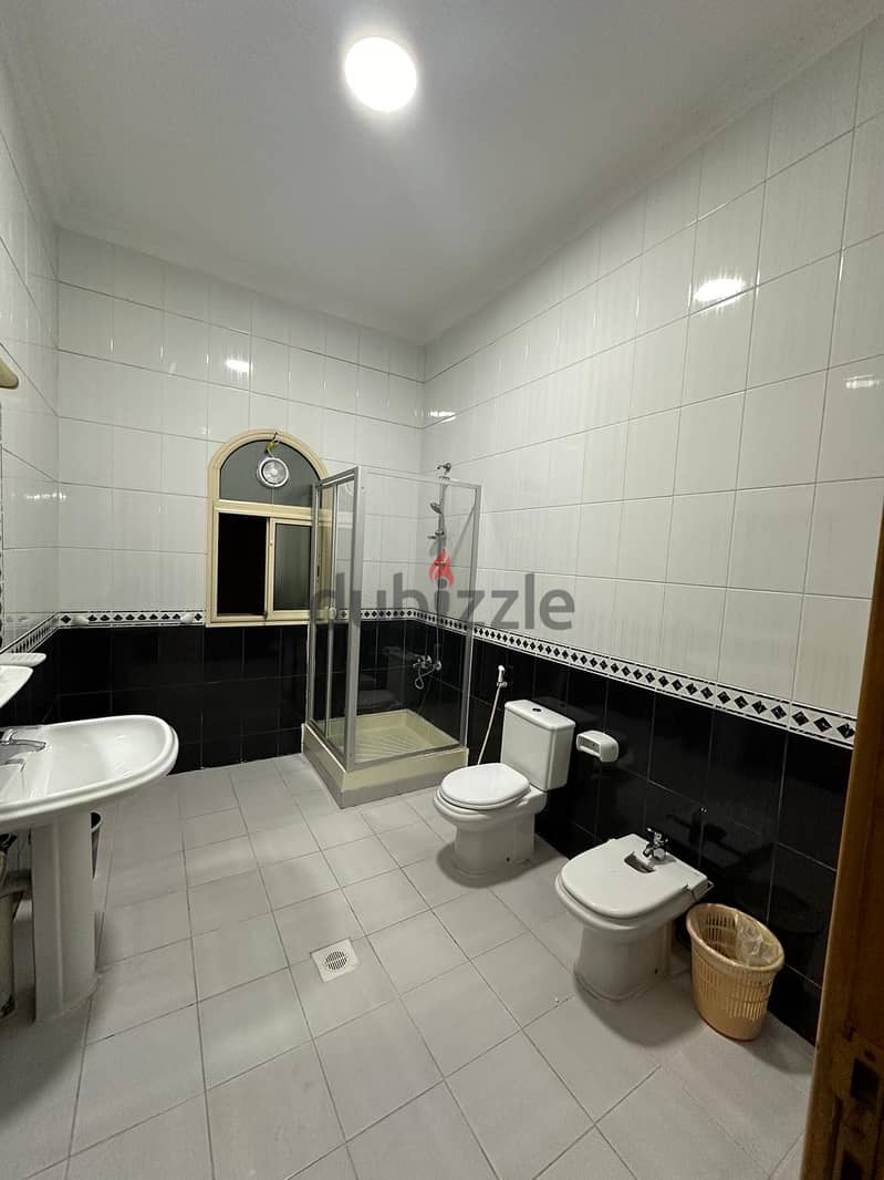 Villa for rent in Juffair 6