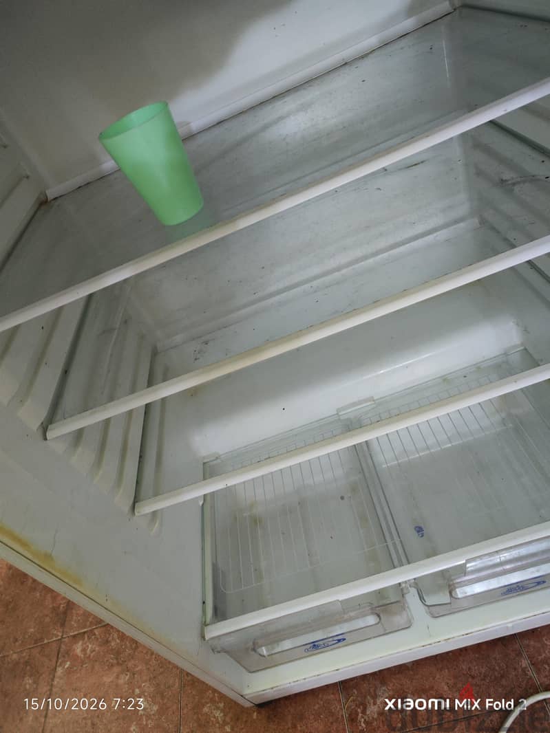 heavy duty working fridge Electrolux 550 L iters at  35 bd 13
