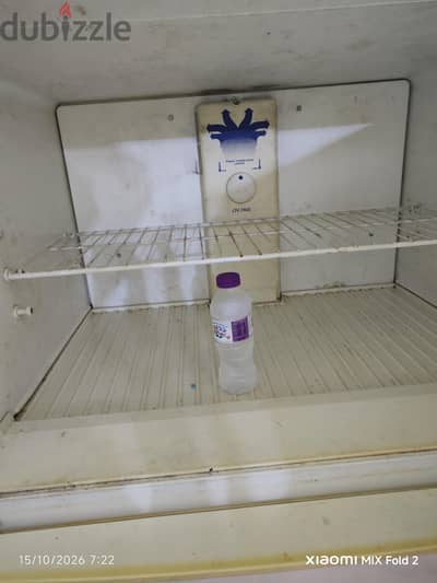 heavy duty working fridge Electrolux 550 L iters at  35 bd
