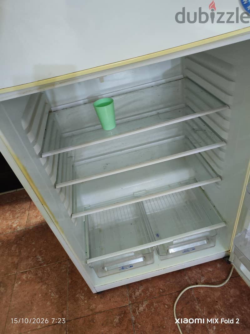 heavy duty working fridge Electrolux 550 L iters at  35 bd 15