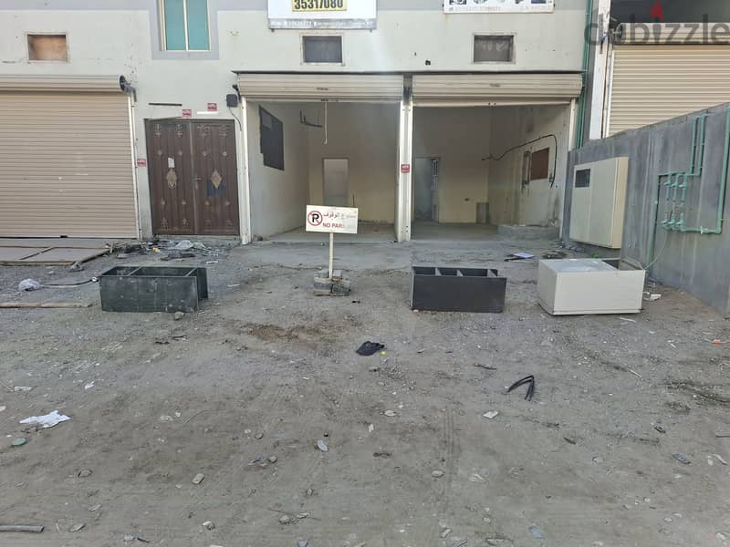 Rent Car Garage or Fabrication workshop, Contact  whats app: 35317080 11