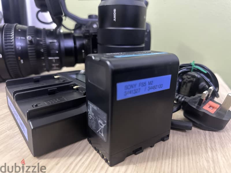 Sony FS5Mark 2 camera+FE pz 28-135 G OSSlens+18-105Glens 9