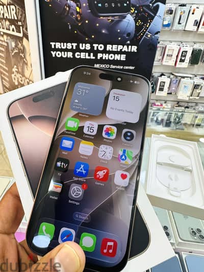 Apple - iPhone 16 Pro