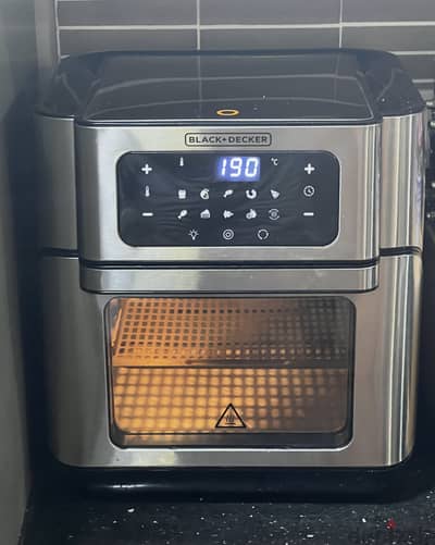 BLACK + DECKER AIR FRYER