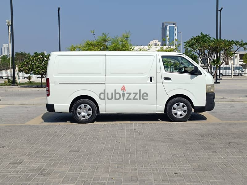Toyota Hiace 2007-excellant condition 2