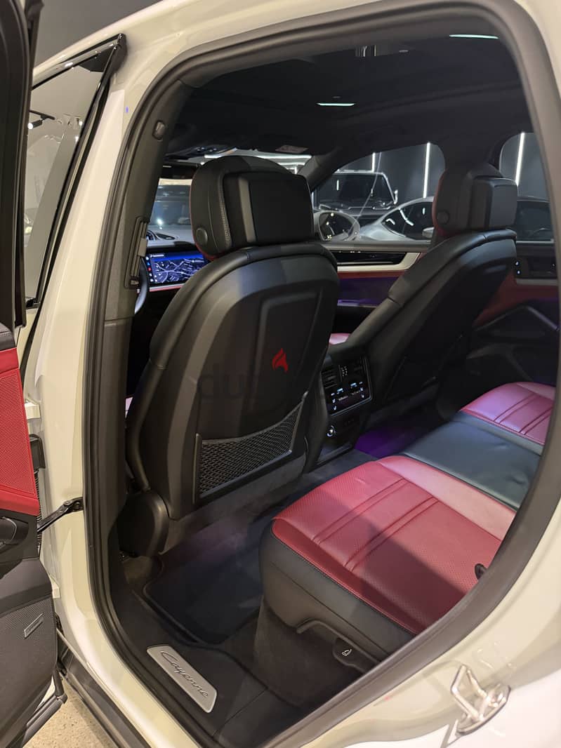 Porsche Cayenne 5