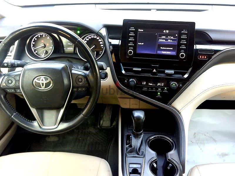 Toyota Camry GLE [2024] -Single use-Zero Accident @ Loan- Trade In 4