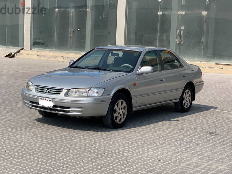 Toyota Camry 2002 Silver 1