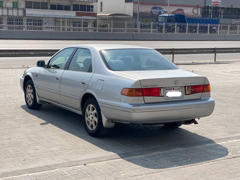 Toyota Camry 2002 Silver 7