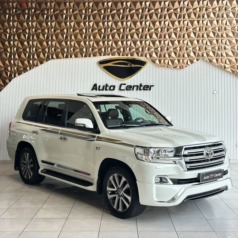 TOYOTA LAND CRUISER VX. S 5.7 2016 PEARL 1
